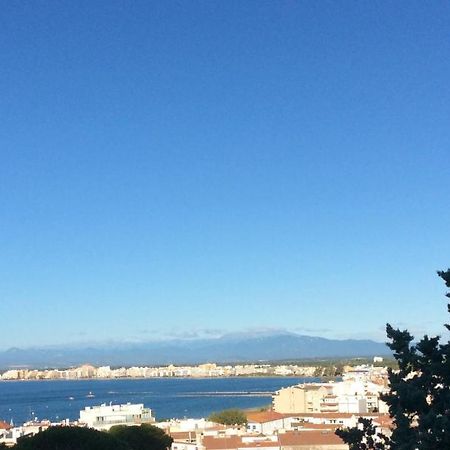 Bel Appartement Vue Mer Roses Esterno foto